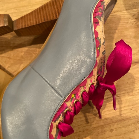 Poetic Justice London Blue Pink Floral Leather heels feminine cottagecore 8.5M - Picture 12 of 16